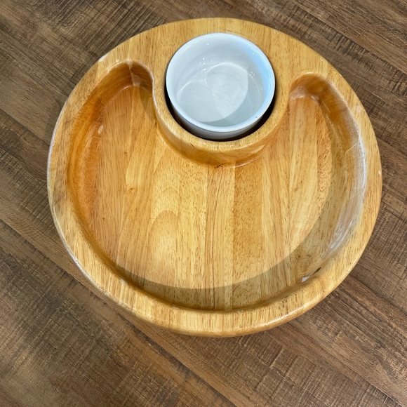 Vtg Natural Wood Serving Platter Great for Chips, Veggies and Dip Fruit or Nuts - Picture 1 of 16